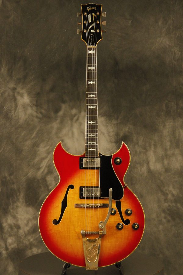 SOLD 1969 Gibson Barney Kessel Sunburst w/factory Bigsby - Image 3