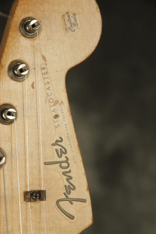 1957 Fender Stratocaster Sunburst - Image 5