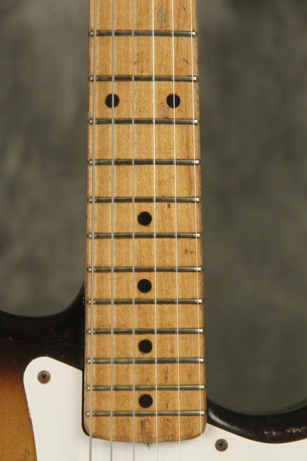 1957 Fender Stratocaster Sunburst - Image 8