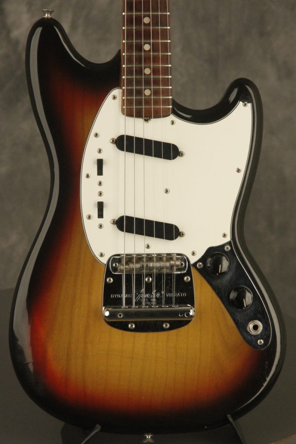 1975 Fender MUSTANG Sunburst - Image 2