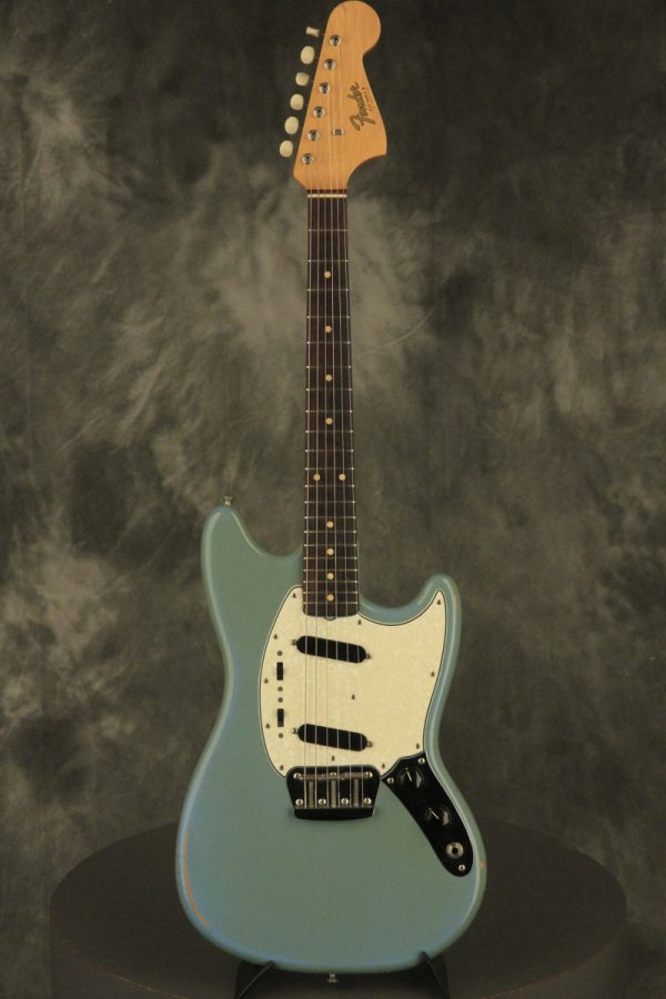 1964 Fender DUO-SONIC II Blue with '66 body CLAY DOTS + L-PLATE + '64 pickups - Image 3