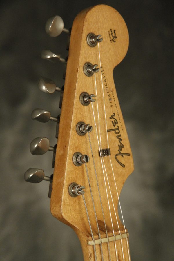 1957 Fender Stratocaster Sunburst - Image 25