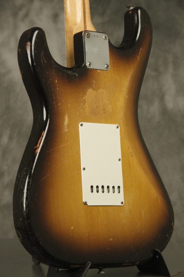 1957 Fender Stratocaster Sunburst - Image 34