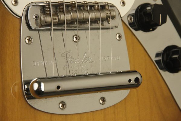 1975 Fender MUSTANG Sunburst - Image 7