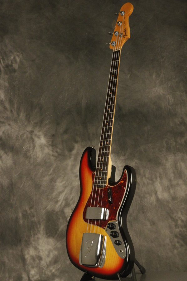1964 pre-CBS Fender Jazz Bass refinished Sunburst - Image 9