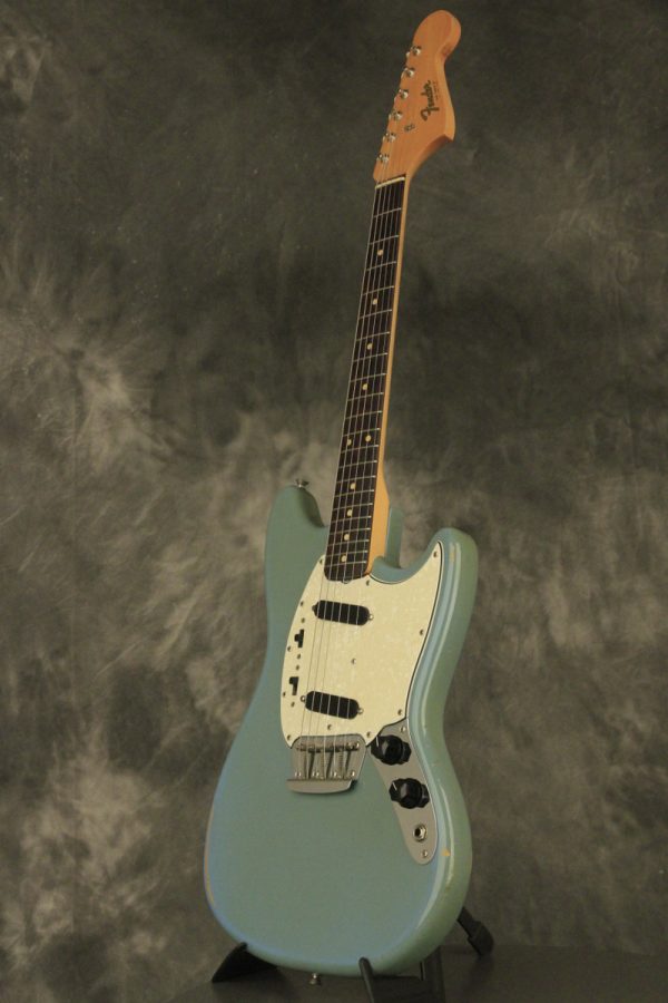 1964 Fender DUO-SONIC II Blue with '66 body CLAY DOTS + L-PLATE + '64 pickups - Image 11