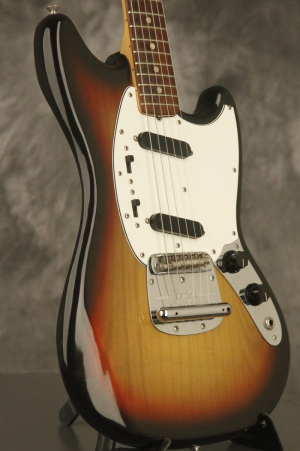1975 Fender MUSTANG Sunburst - Image 16