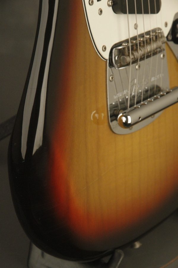 1975 Fender MUSTANG Sunburst - Image 18