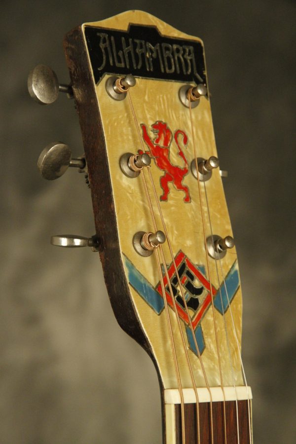 1930's ALHAMBRA Resonator guitar w/ fiddle edges and round neck - Image 18