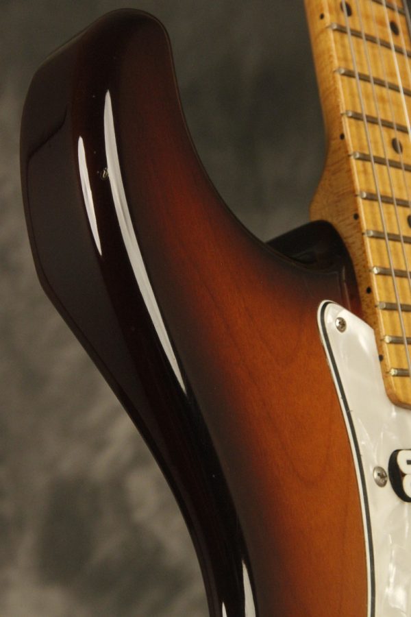1984 Philip Kubicki Stratocaster hardtail sunburst - Image 24