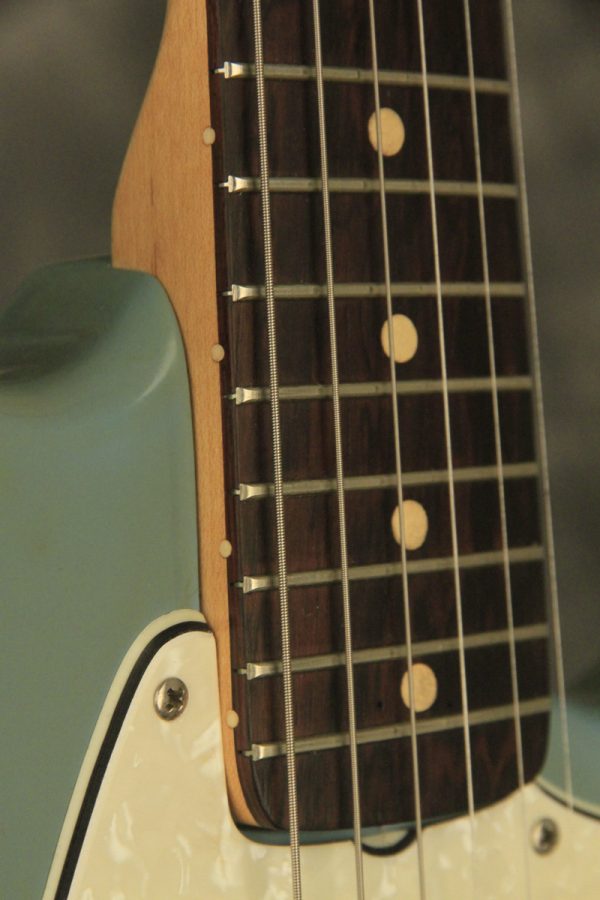 1964 Fender DUO-SONIC II Blue with '66 body CLAY DOTS + L-PLATE + '64 pickups - Image 26