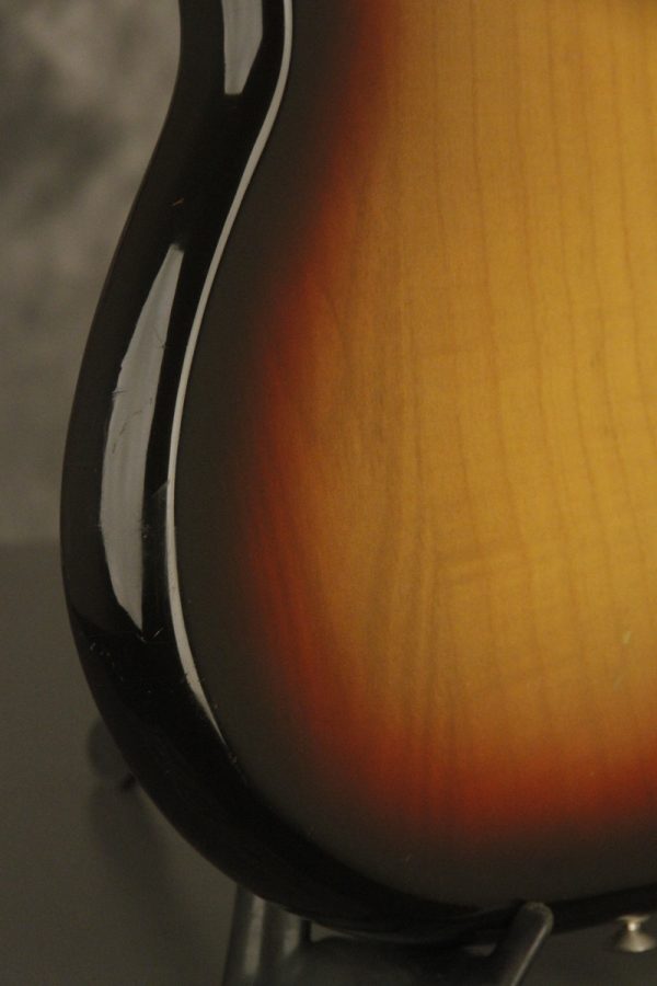 1975 Fender MUSTANG Sunburst - Image 28