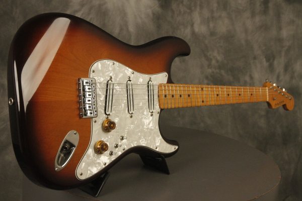 1984 Philip Kubicki Stratocaster hardtail sunburst - Image 31