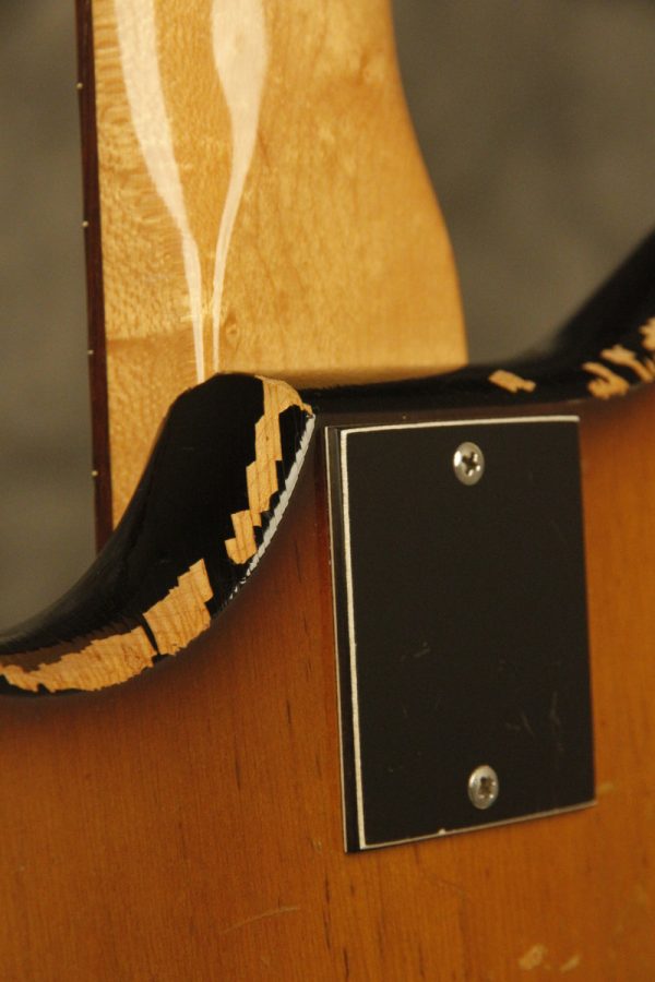 1960's Ampeg SSB-1 short scale bass with F-holes - Image 37