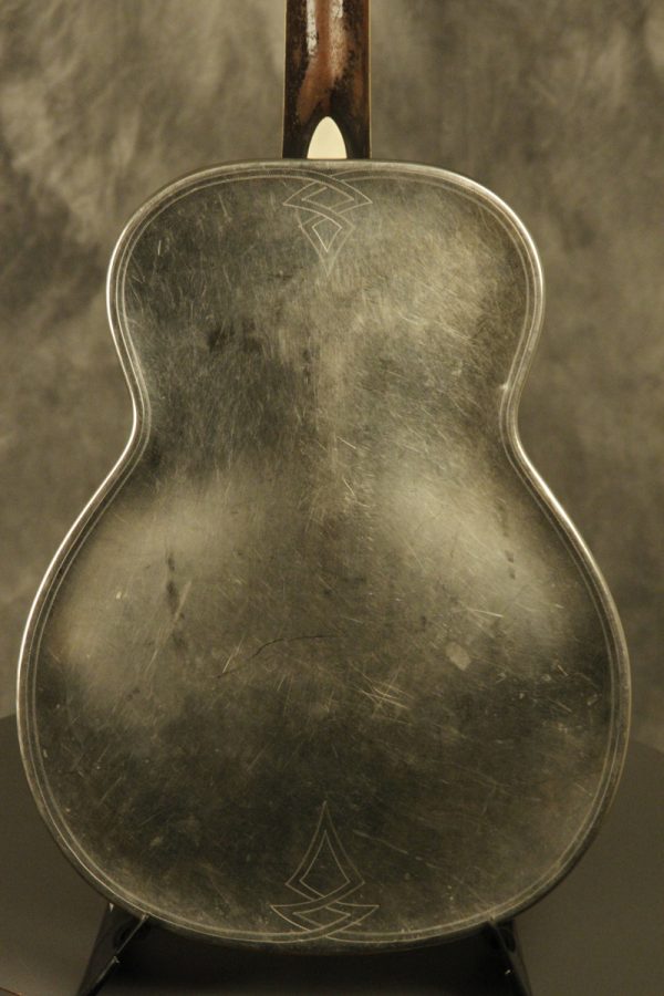 1930's ALHAMBRA Resonator guitar w/ fiddle edges and round neck - Image 36
