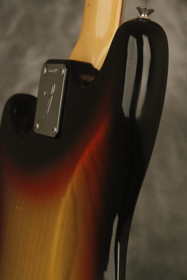 1975 Fender MUSTANG Sunburst - Image 39