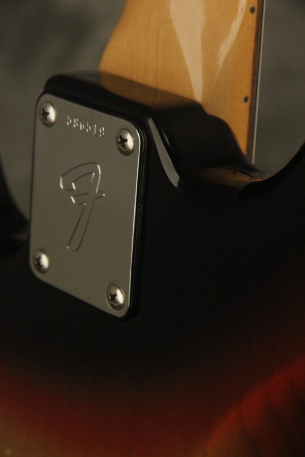 1975 Fender MUSTANG Sunburst - Image 43