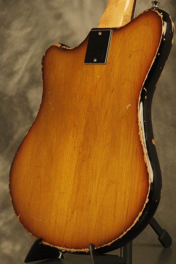 1960's Ampeg SSB-1 short scale bass with F-holes - Image 43