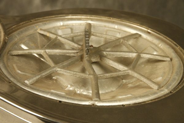 1930's ALHAMBRA Resonator guitar w/ fiddle edges and round neck - Image 51