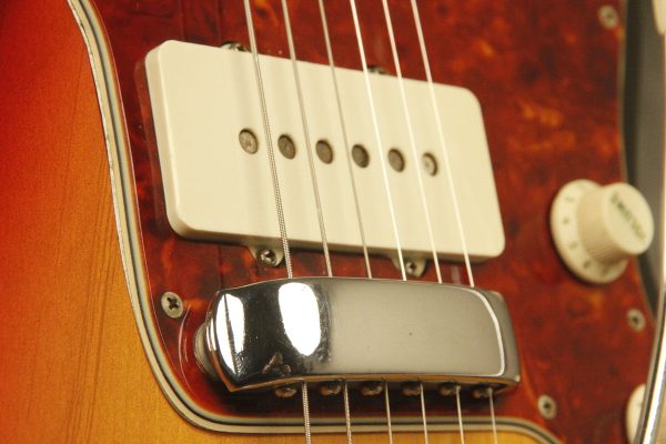 1961 Fender Jazzmaster Sunburst - Image 10