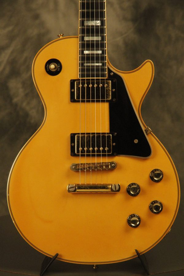 1977 Gibson Les Paul Custom White turned Yellow - Image 2