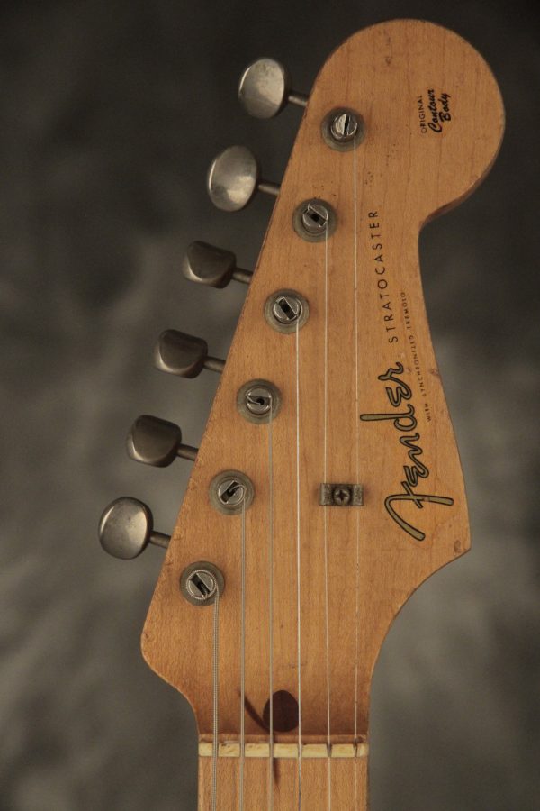 1957 Fender Stratocaster Sunburst - Image 4