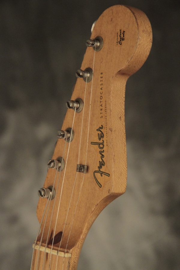 1957 Fender Stratocaster Sunburst - Image 17
