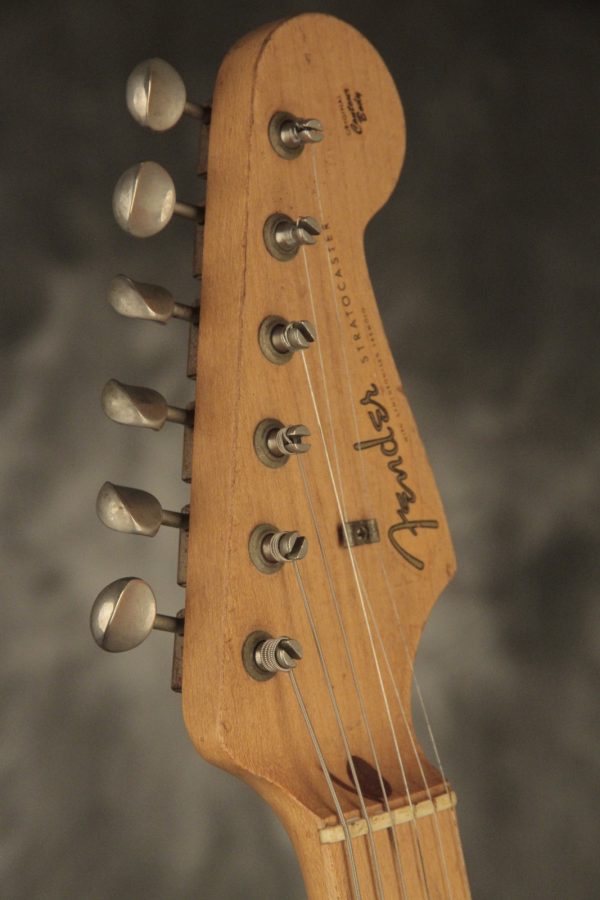 1957 Fender Stratocaster Sunburst - Image 27