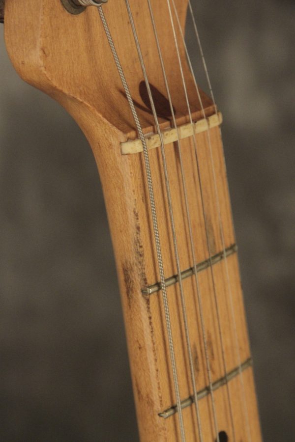 1957 Fender Stratocaster Sunburst - Image 28