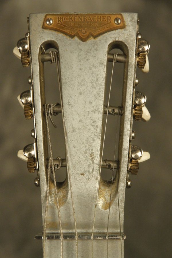 1934 Rickenbacker/Rickenbacher A-22 Frying Pan Hawaiian steel guitar - Image 4