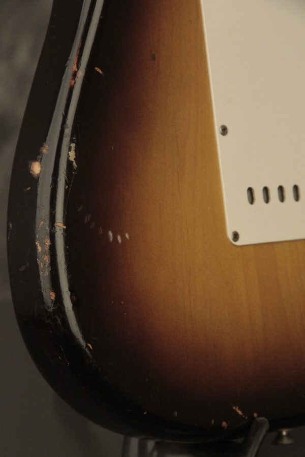 1957 Fender Stratocaster Sunburst - Image 37