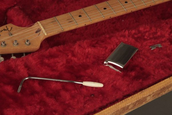1957 Fender Stratocaster Sunburst - Image 61