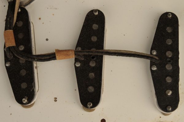 1957 Fender Stratocaster Sunburst - Image 104