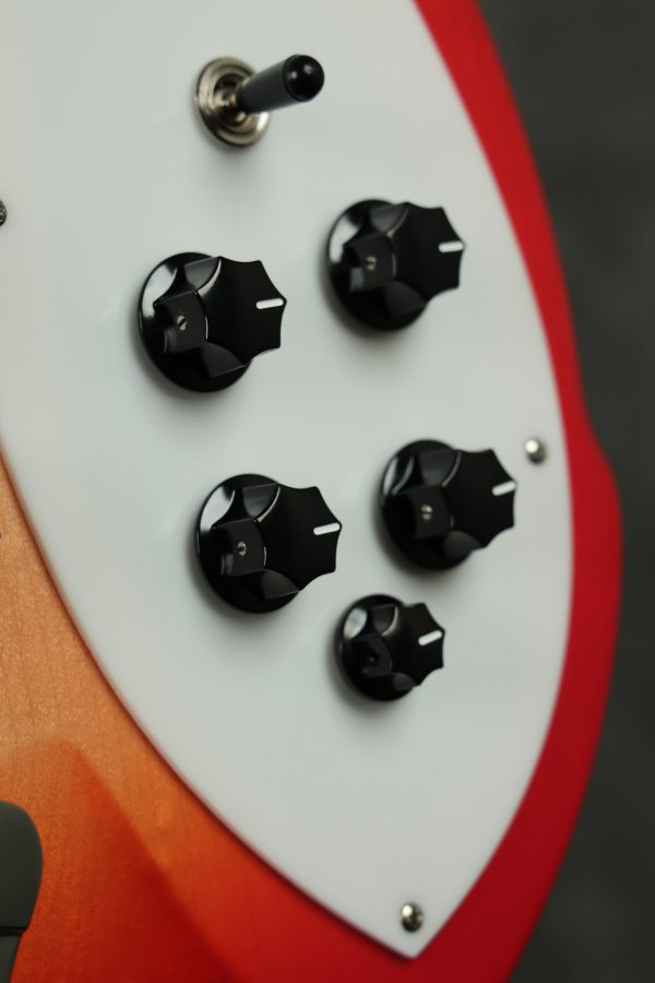 2025 Rickenbacker 4005V Bass Fireglo - Image 8
