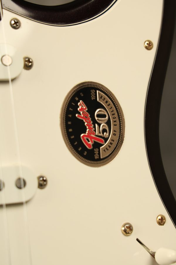 1996 Fender 50th Anniversary Stratocaster Sunburst - Image 9