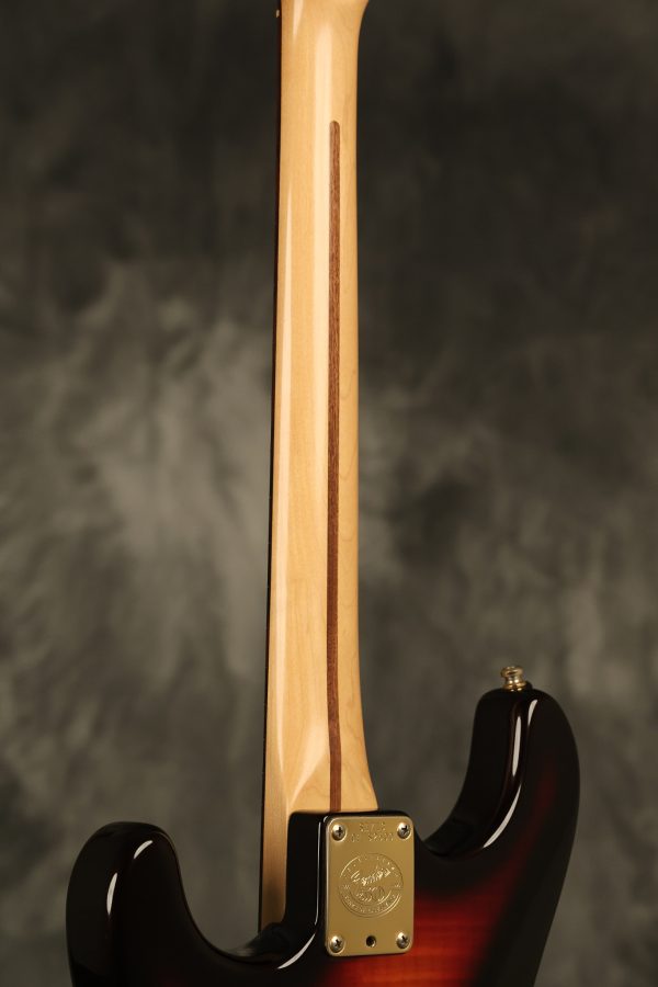 1996 Fender 50th Anniversary Stratocaster Sunburst - Image 36
