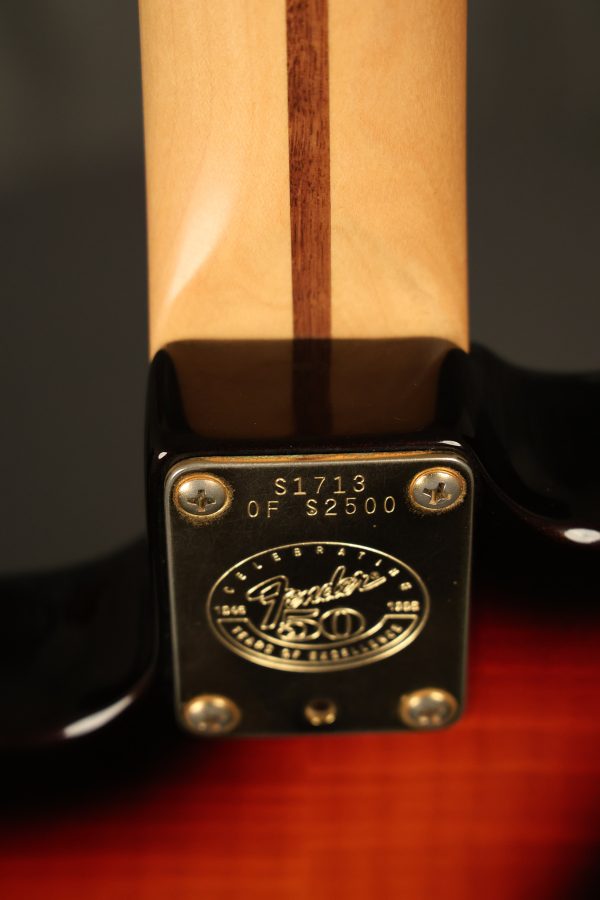 1996 Fender 50th Anniversary Stratocaster Sunburst - Image 43