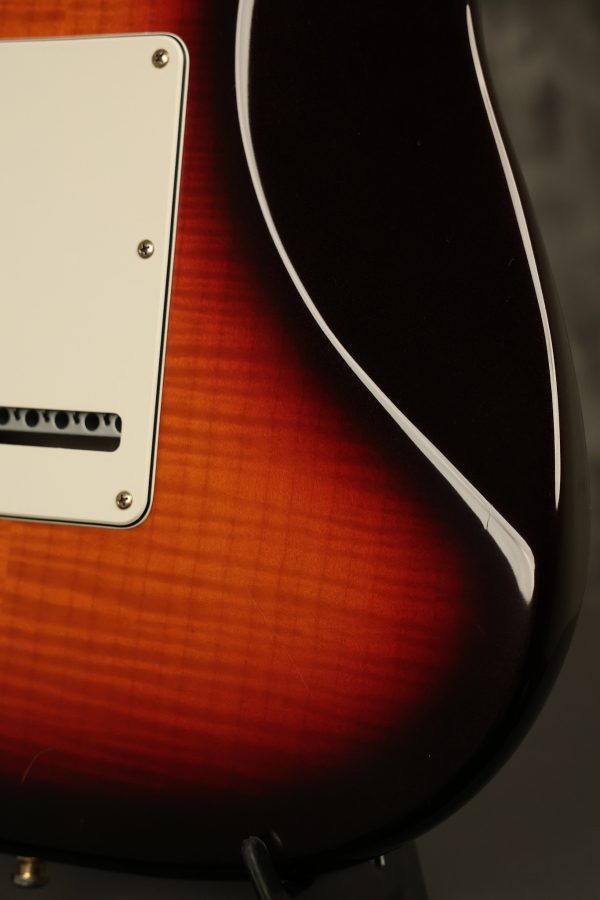 1996 Fender 50th Anniversary Stratocaster Sunburst - Image 47