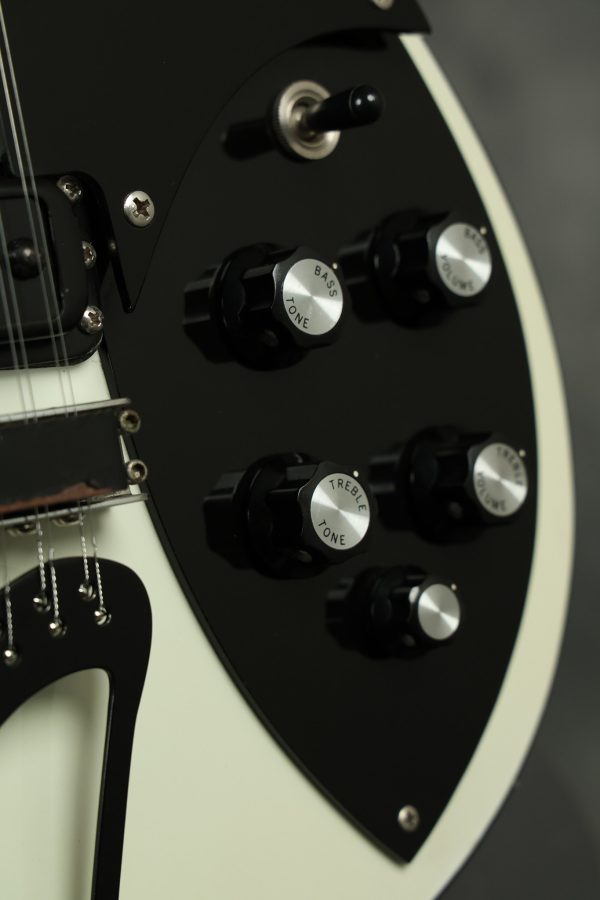 1991 Rickenbacker 620/12 WHITE BT - Image 10