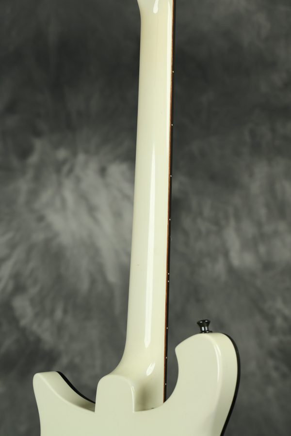 1991 Rickenbacker 620/12 WHITE BT - Image 48