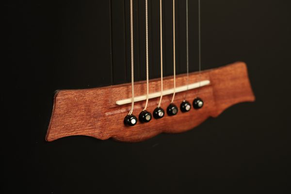 2006 Rickenbacker 700C Comstock jumbo flattop Jetglo - Image 6