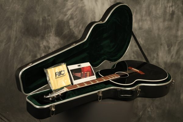 2006 Rickenbacker 700C Comstock jumbo flattop Jetglo - Image 32