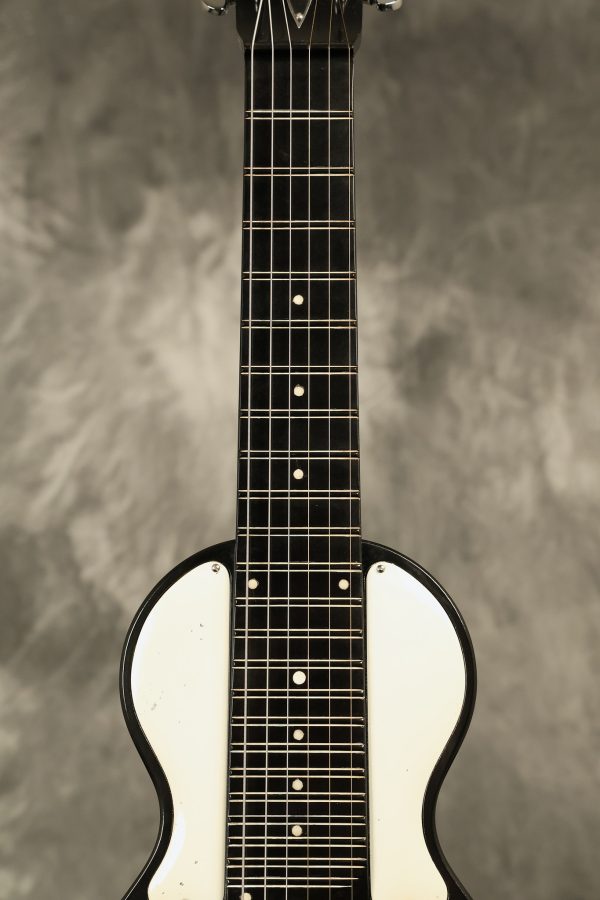 SOLD - 1950s Rickenbacker model B lap steel guitar - Image 5