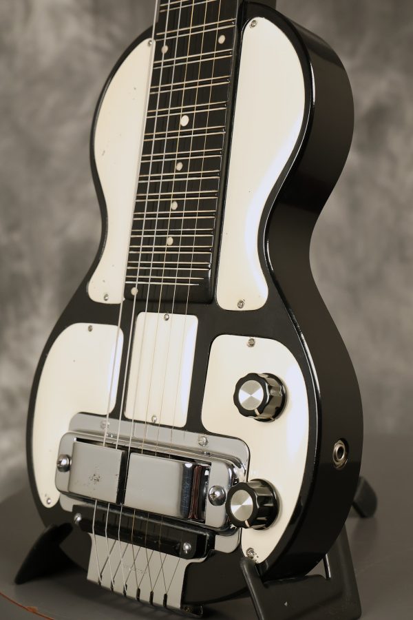SOLD - 1950s Rickenbacker model B lap steel guitar - Image 13