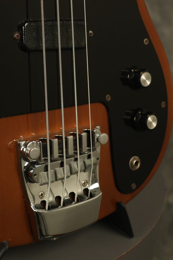 1975 Rickenbacker model 3000 short-scale Bass Walnut - Image 10