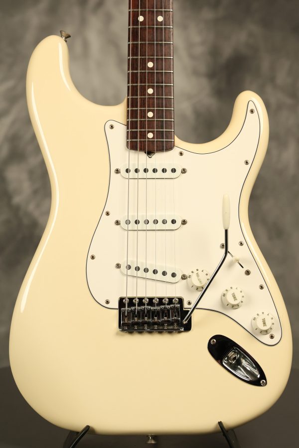 1983 Fender Stratocaster Olympic White - Image 2