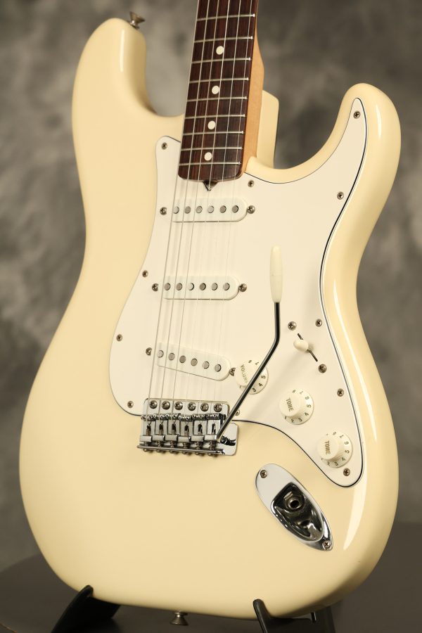 1983 Fender Stratocaster Olympic White - Image 18