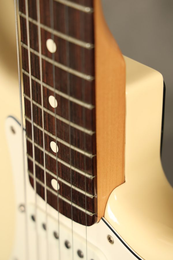 1983 Fender Stratocaster Olympic White - Image 26