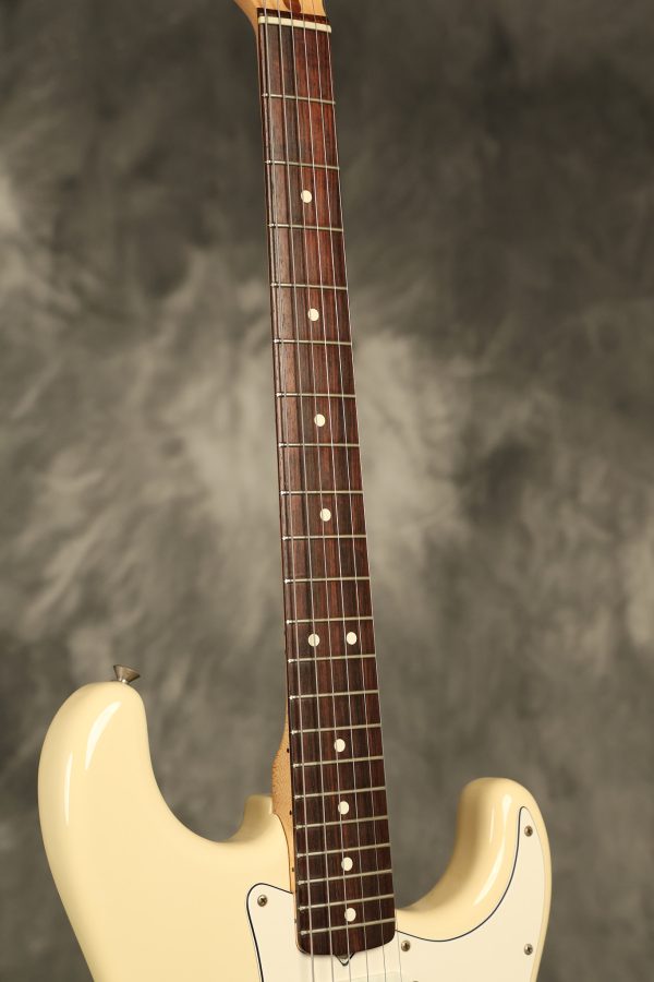 1983 Fender Stratocaster Olympic White - Image 31
