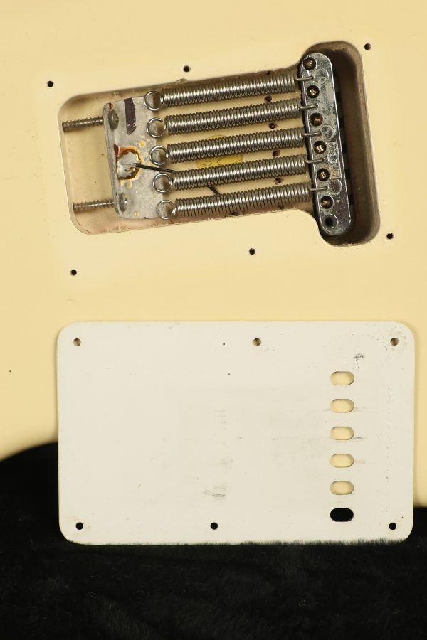 1983 Fender Stratocaster Olympic White - Image 65